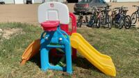 TODDLER STEP 2 PLAY CENTRE