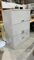 4- DRAWER LATERAL FILING CABINET
