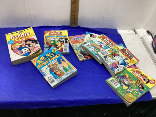 ARCHIE COMIC BOOKS