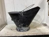 COAL SCUTTLE BUCKET W/SHOVEL