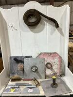 SHOP TOTE W/ STRAP, ADHESIVE SPREADER, BOARD HOLDERS & MISCELLANEOUS