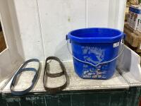 WATER BUCKET HEATER W/ GATE CLOSER