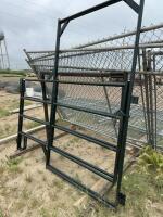 Bundle of 2/7 foot panels with walk-through gates/bidding per panel