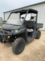 2024 Can-Am defender XT