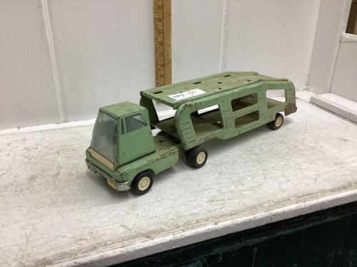 METAL TONKA SEMI CAR HAULER