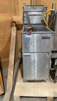 MKE COMMERCIAL DEEP FRYER - PROPANE