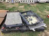 PALLET OF RADIATOR PARTS & MISCELLANEOUS FAN