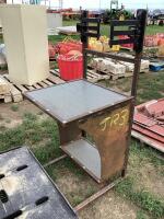 WORKSHOP TABLE