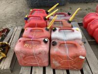 PALLET OF MIXED JERRY CANS 8PCS