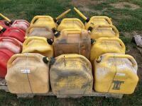 PALLET OF MIXED JERRY CANS 12PCS