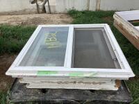 PALLET OF MIXED GLASS WINDOWS 36" X 36"