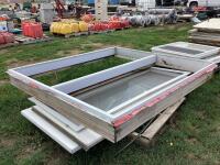 PALLET W/ PATIO FRAME & DOORS