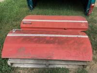 (2) 1973 CHRYSLER CAR DUSTER DOORS