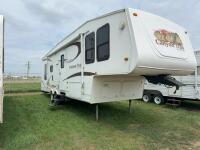 2008 Gulfstream 29.5 foot Canyon Trail, fifth wheel camper