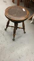 ANTIQUE PIANO STOOL