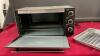 SMALL HAMILTON BEACH TOASTER OVEN - 3