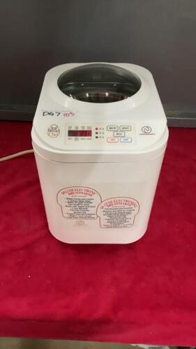 BREADCHEF BREADMAKER