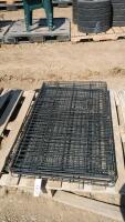 2 steel Kennels