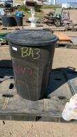 Roughneck Bin With Lid