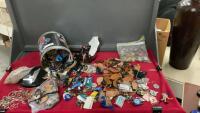 LARGE VARIETY OF COLLECTED KEYCHAINS & KEY RINGS IN HOCKEY TIN