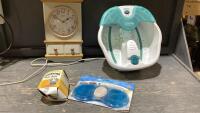 BOX W/ DR SCHOLL&rsquo;S FOOT SPA, WALL CLOCK