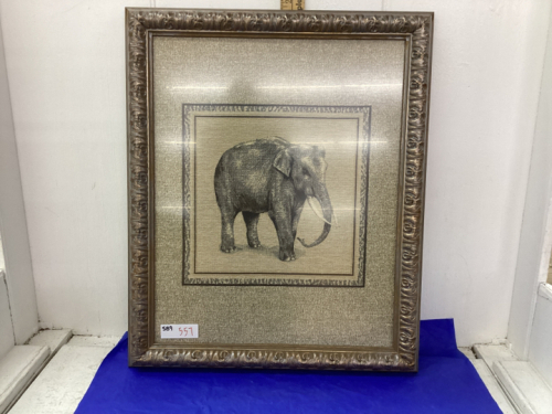 WALL DECOR - ELEPHANT PICTURE