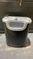 FELLOWES PAPER SHREDDER
