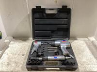 TOOL SET OF AIR TOOLS - 1/2 IMPACT WRENCH, 3/8" RATCHET WRENCH, CHISEL/HAMMER TOOL