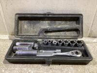 CRAFTSMAN RATCHET WRENCH SOCKET SET