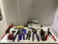SHOP BAG MIXED TOOLS W/ TOOL BAG, TILE CUTTER, PLANER, WIRE CUTTER & MISCELLANEOUS