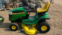 John Deere D140 Lawn Tractor
