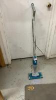 SWIFFER BISSELL POWER MOP