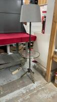 COMBO FLOOR LAMP END TABLE
