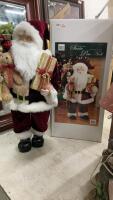 STAND UP SANTA CLAUS DECORATION