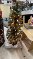 LIGHTED CHRISTMAS TREE W/ BAG COVER
