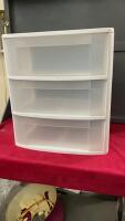 (3) DRAWER PLASTIC STORAGE UNIT