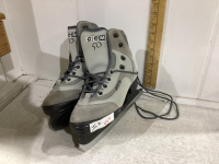 PAIR OF CCM FIGURE SKATES