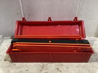 EMERGENCY WARNING TRIANGLE FLARE KIT