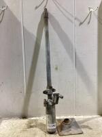 HYDRAULIC RV JACK