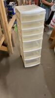 7 DRAWER PLASTIC ROLLING STORAGE CONTAINER