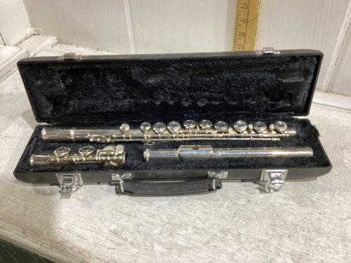 YAMAHA FLUTE