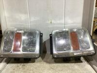 SHOP BOX OF 2008 FORD F350 HEADLIGHTS