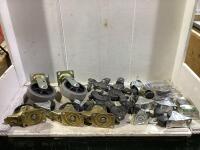 SHOP BOX OF MIXED SWIVEL CASTOR WHEELS