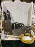 SHOP BOX W/ (7) DUCK DECOYS, POLYURETHANE HOSE & MISCELLANEOUS