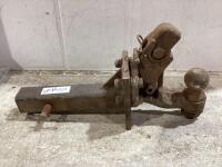PINTLE HOOK & BALL HITCH
