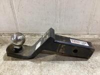 BALL HITCH