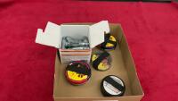 (4) TINS OF PELLETS & BOX OF CROSSMAN CO2 CARTRIDGES