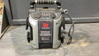MOTOMASTER ELIMINATOR BOOSTER PACK W/AIR COMPRESSOR