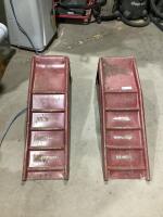 (2) VEHICLE RAMPS