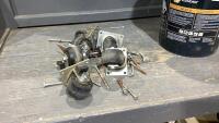 PAIL W/ (6) CASTERS